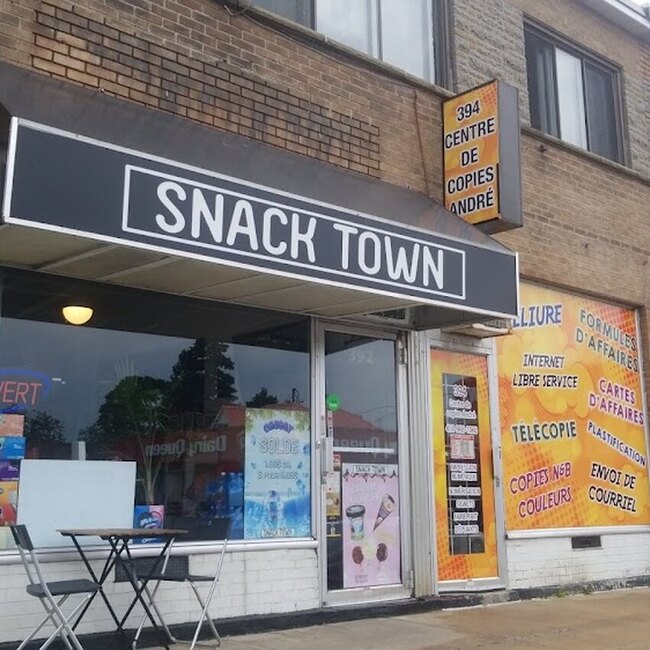 Snacktown: Exotic Sodas & Munchies - Restaurants &agrave; Laval-des-Rapides
