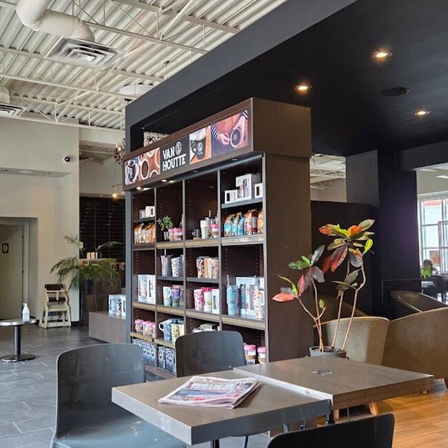 Caf&eacute; Van Houtte - Restaurants Th&eacute;, Cor&eacute;ens, Caf&eacute;s pr&egrave;s de: J2G4E8