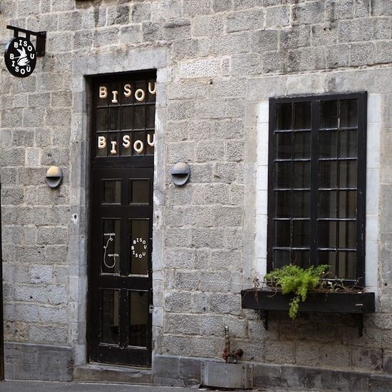 Bar Bisou Bisou - Restaurants de Montréal