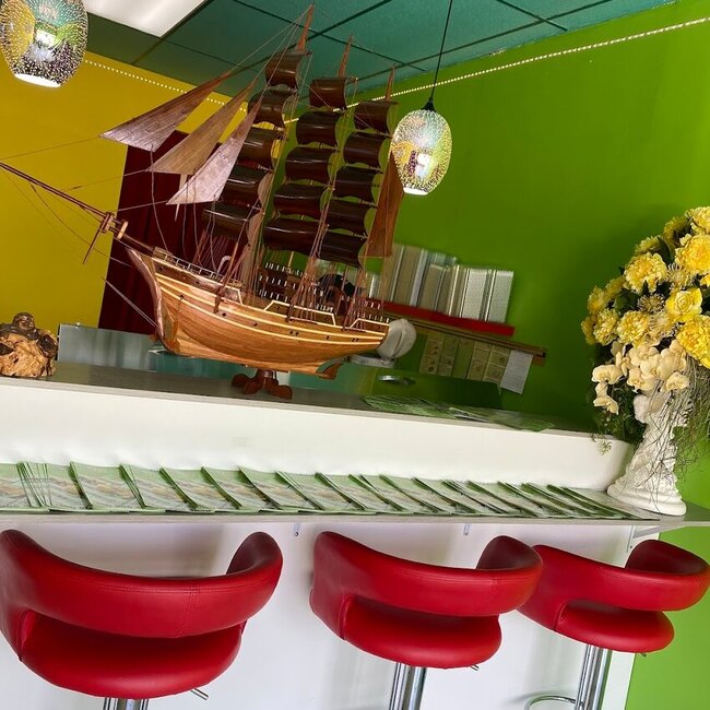 Yama Sushi - Restaurants pr&egrave;s de: J4B1B8