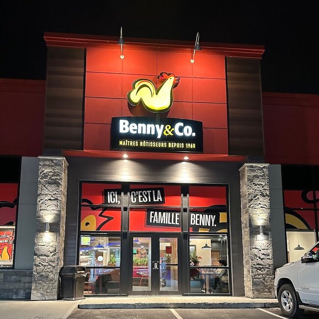 R&ocirc;tisserie Benny - Restaurants pr&egrave;s de: J6T1P9