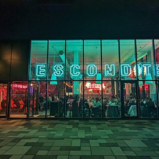 Escondite - Delivery Restaurants in Brossard