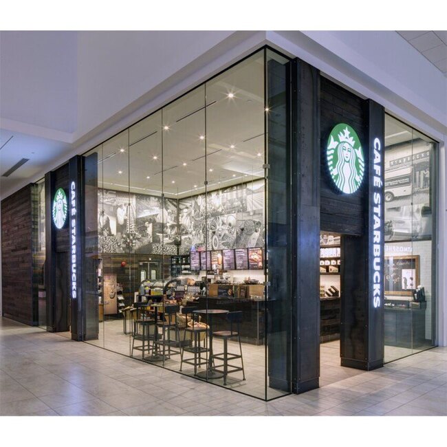 Starbucks - Restaurants in La Prairie