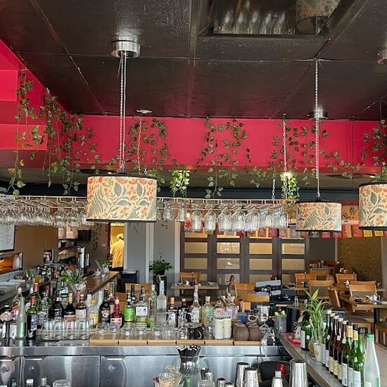 Chez Maxim Oriental - Szechuan Restaurants in Montreal