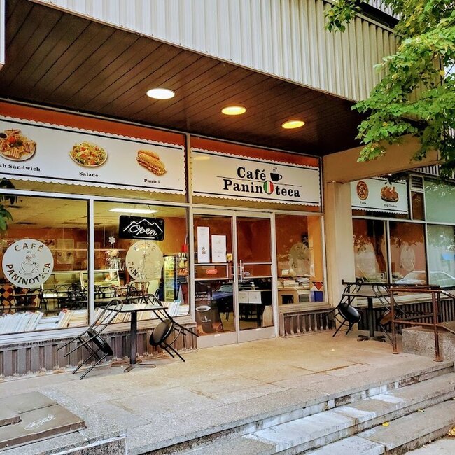 Caf&eacute; Paninoteca - Brunch Restaurants Near: H4P1P7