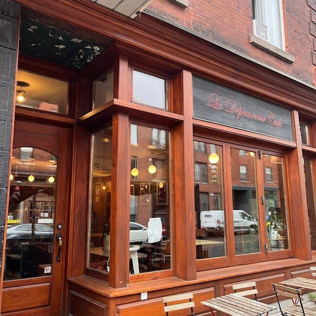 Le D&eacute;panneur Caf&eacute; - Mile-End Open Morning Restaurants