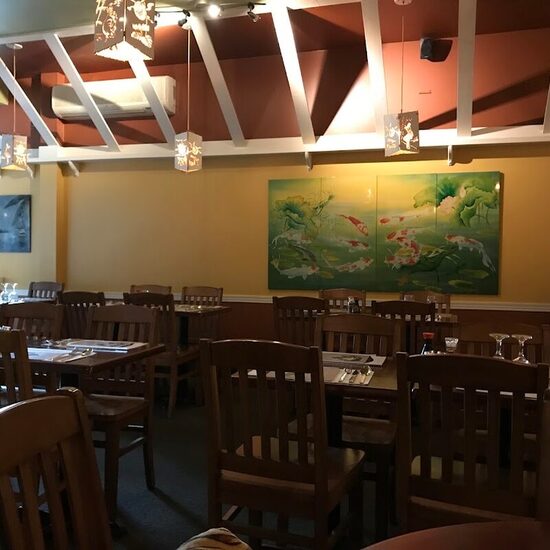 Photo of Restaurant Lotus, Ch&acirc;teauguay