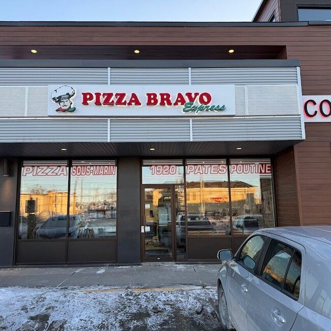 Pizza Bravo Express - Restaurants pr&egrave;s de: J6X4E4
