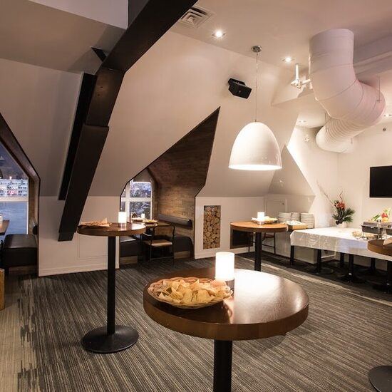 T-Bar 70 - Poutine, Pizza Restaurants in Laurentians (North Shore)