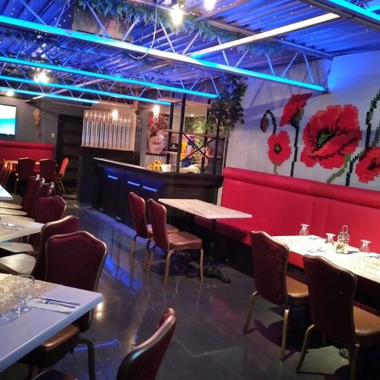 Leopolis Resto Grill & Bar - Bars, Grill Restaurants in Montreal