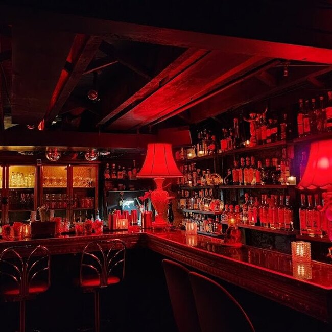 Mariscos -  Restaurants Near: H2Y1Z5