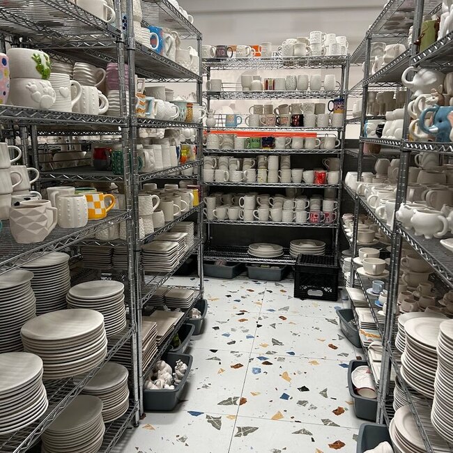 C&eacute;ramic Caf&eacute; - Restaurants pr&egrave;s de: J6A2N9