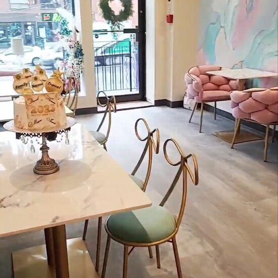LiMon P&acirc;tisserie Powered by Katy's Cake - Restaurants Fusion, Caf&eacute;s de Montr&eacute;al