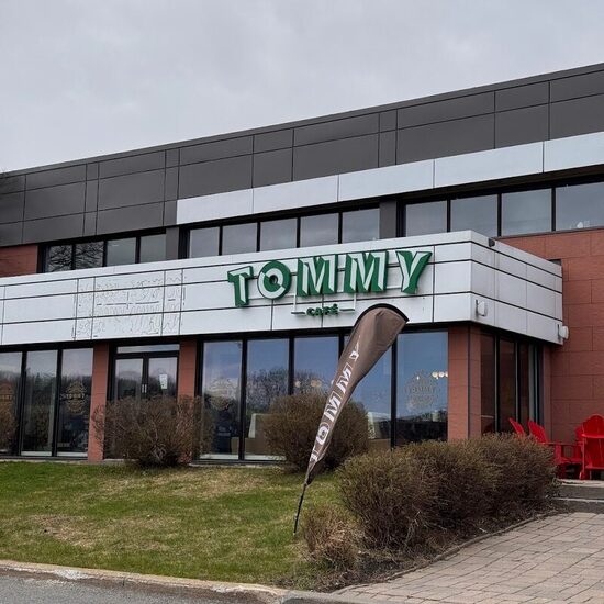 Tommy Café - Restaurants Grillades, Italiens, Pizza, Salades, Pâtes de Québec