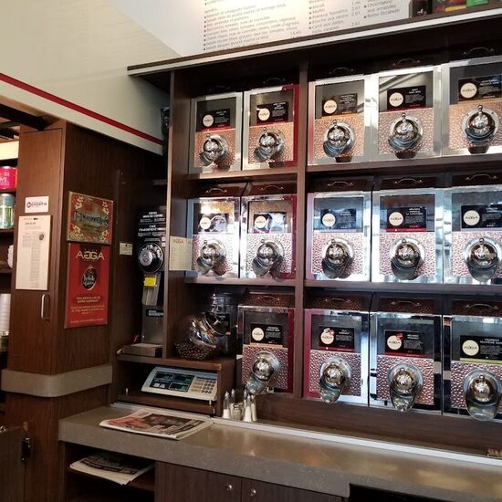 Isabelle La Cafetière - Tea, Cafés, Chocolateries Restaurants in Quebec