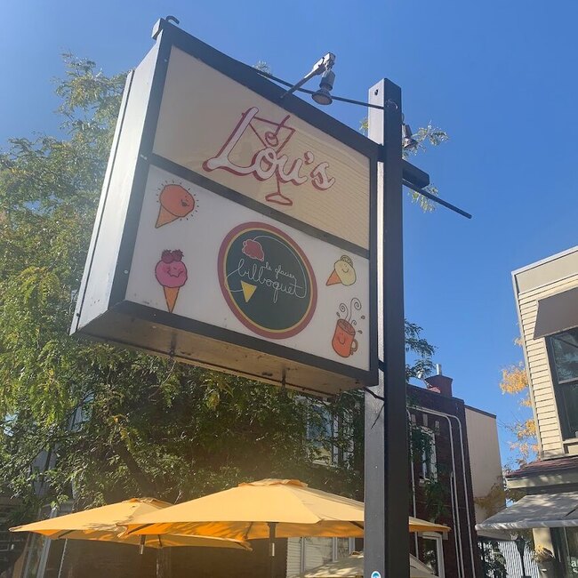 Lou's Restaurant -  Restaurants Near: H9S4L7