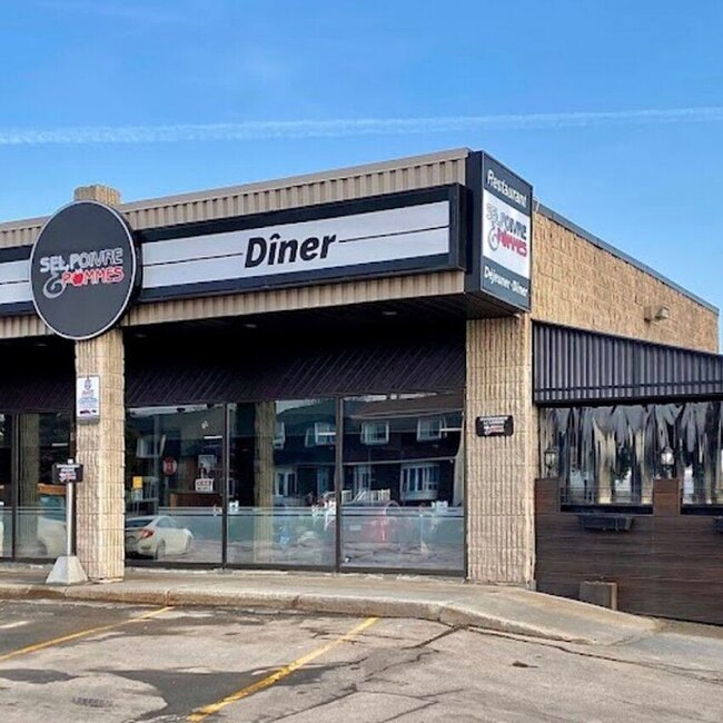 Sel, Poivre et Pommes Restaurant