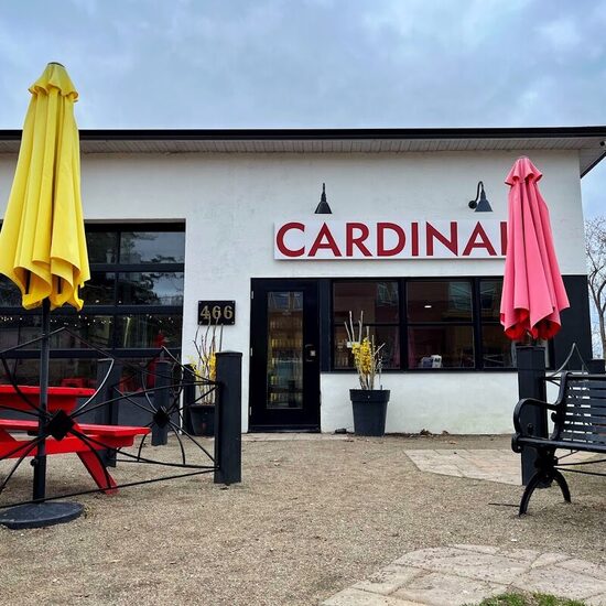 Microbrasserie Cardinal Brewing - Poutine, Bagels Restaurants in West Island