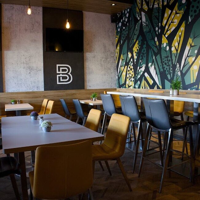 Le B resto Bar - Bars &agrave; Montr&eacute;al