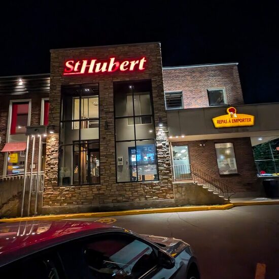Rôtisserie St-Hubert - Restaurants de Montréal