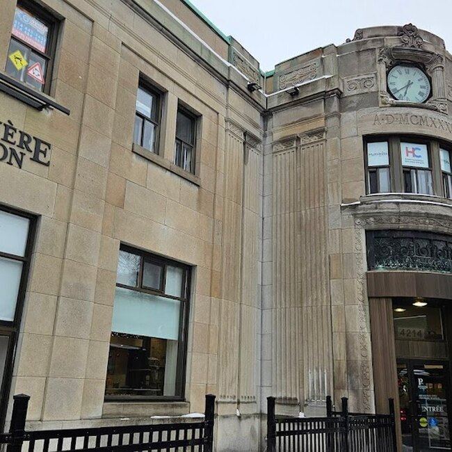 Premi&egrave;re Moisson -  Restaurants Near: H4G1H3