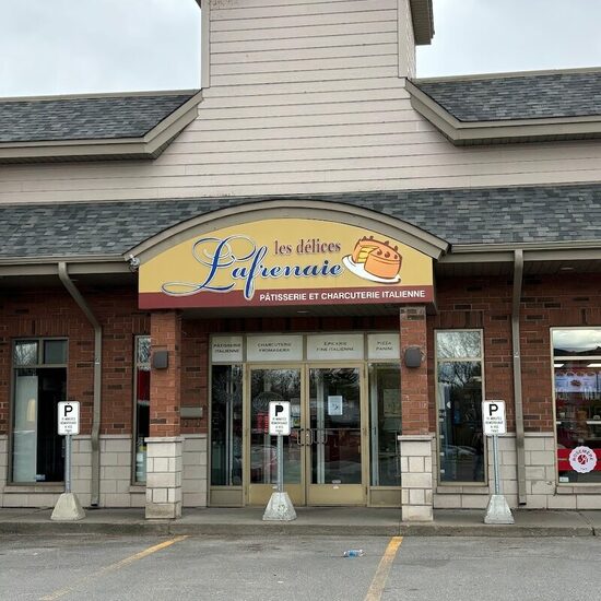 Les Delices Lafrenaie - Restaurants in Laurentians (North Shore)