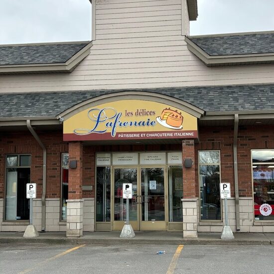 Les Delices Lafrenaie -  Restaurants Near: J7A3T2