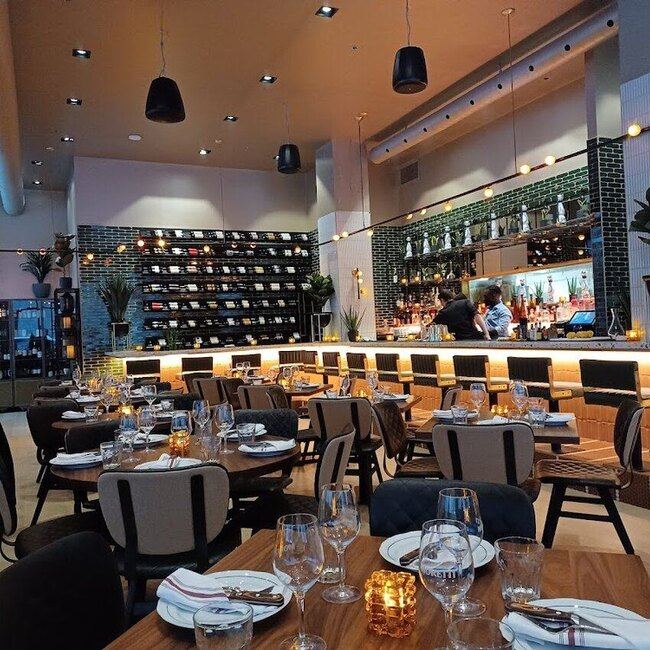 Pizzeria Moretti Montreal Restaurant: Menu, Reviews & Reserve (2026)