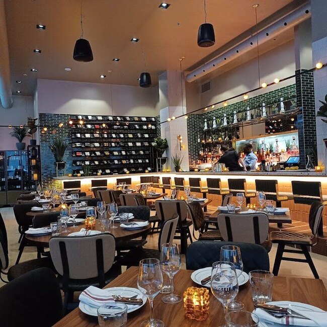 Pizzeria Moretti - Afghan Restaurants in Montreal