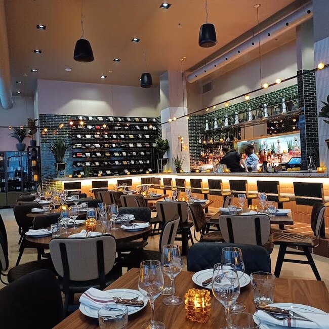 Pizzeria Moretti - Afghan Restaurants in Montreal