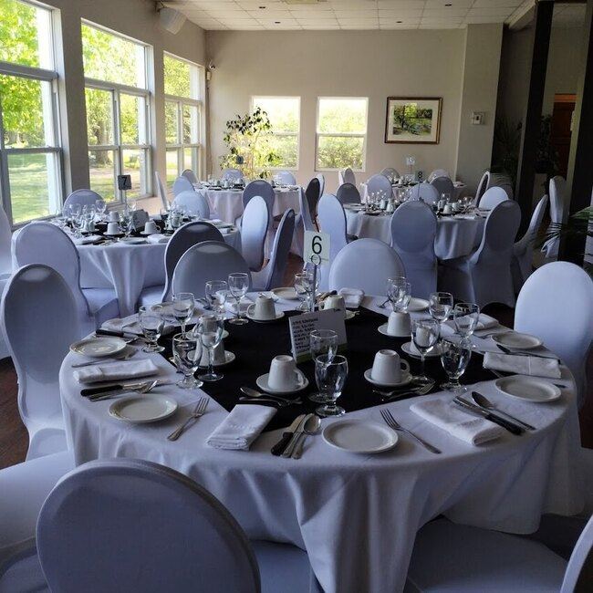 Bistro L'herbe Longue - Restaurants Ouverts dimanche Brome-Missisquoi