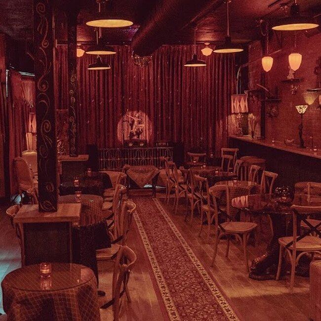 Magpie Magique -  Restaurants Near: H2T2L1