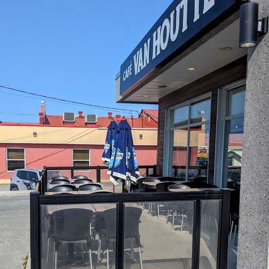 Café Van Houtte - Breakfast, Poutine, Cafés Restaurants in Montreal