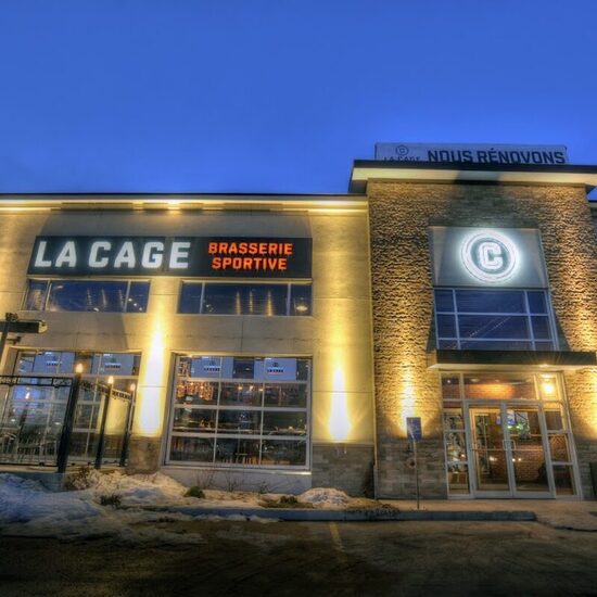 La Cage - BBQ, Poutine Restaurants in Laurentians (North Shore)