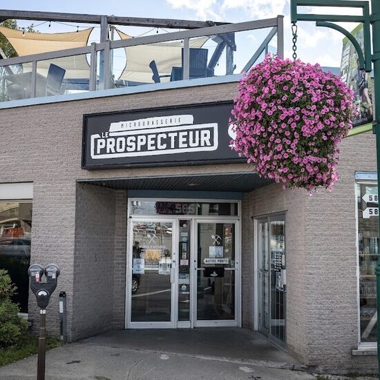 Microbrasserie Le Prospecteur - Restaurants Terrasses des Laurentides (Rive-Nord)