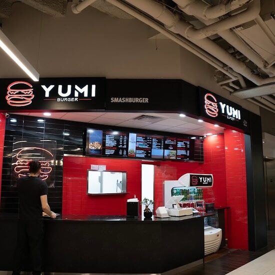 Yumi Burger - Poutine, Pastries Restaurants in Montreal