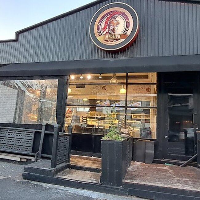 Pizzeria Imperium - Soupes Ouverts le matin Montr&eacute;al