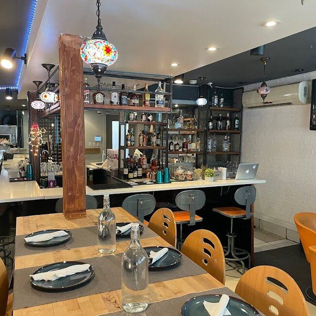 Rendez-vous Bistro - Le Plateau-Mont-Royal Terrace Open Tuesday Restaurants