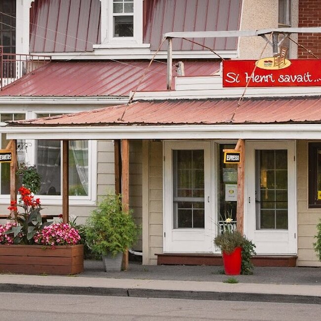 Si Henri Savait Comptoir Caf&eacute; -  Restaurants Near: J0L1M0