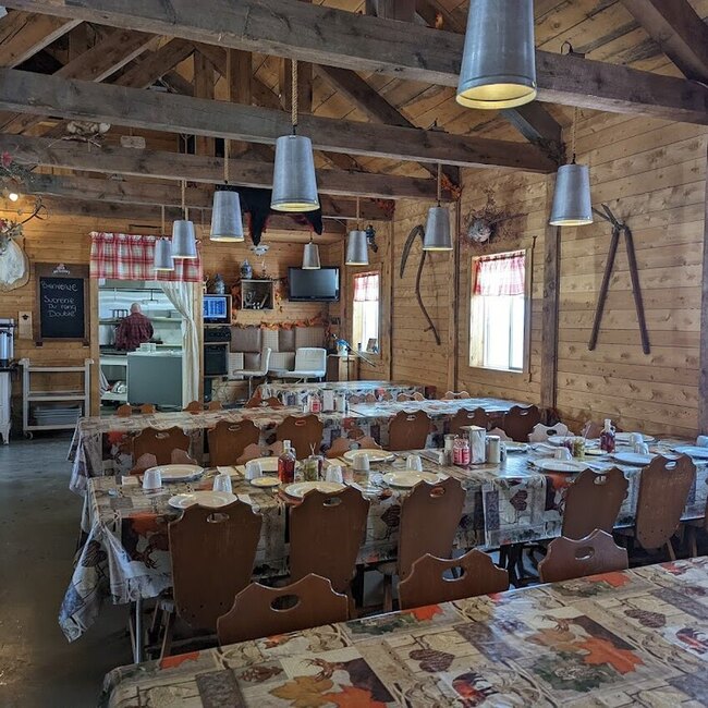 Sucrerie du Rang Double - Restaurants in Saint-Lin-Laurentides