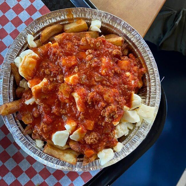 Le fou de la patate - Eastern Townships Takeout Available Open Morning Restaurants