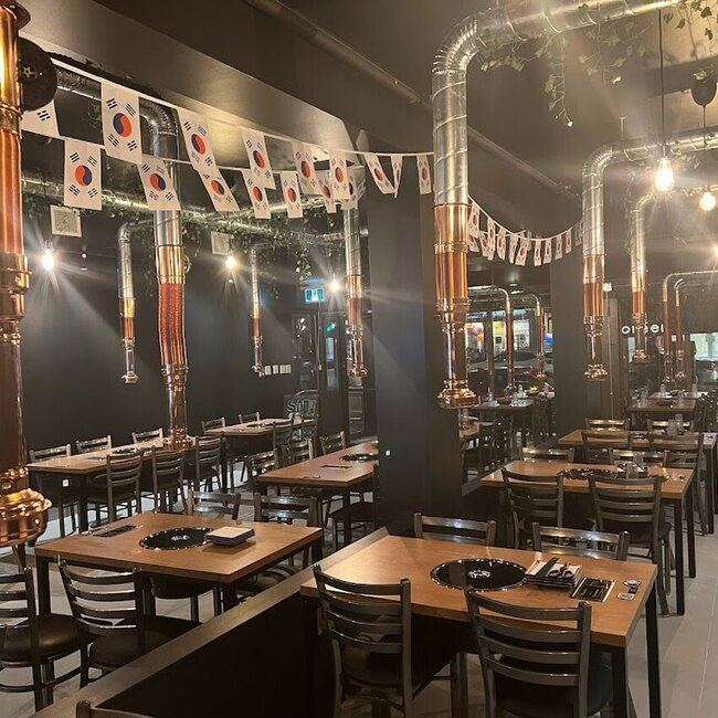 Mon Ami Korean BBQ - Restaurants pr&egrave;s de: H3T1Y1