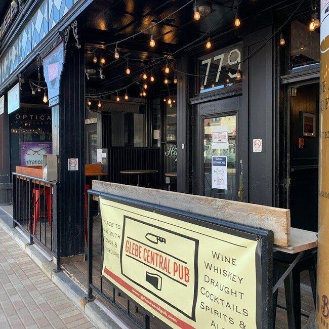 Glebe Central Pub - Restaurants Near: K2P1M5