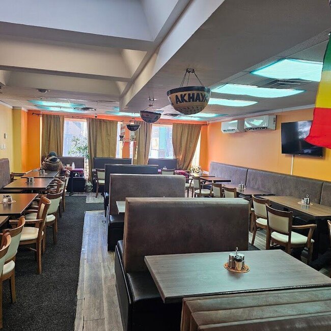 Le Petit Senegal - Restaurants in C&ocirc;te-des-Neiges