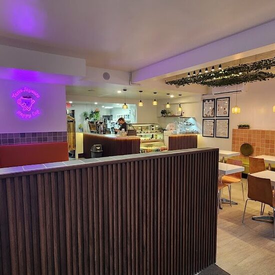 La Tasse Joyeuse - Restaurants in Montreal
