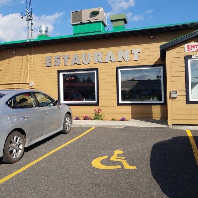 Koro Pizza - Montreal Restaurants