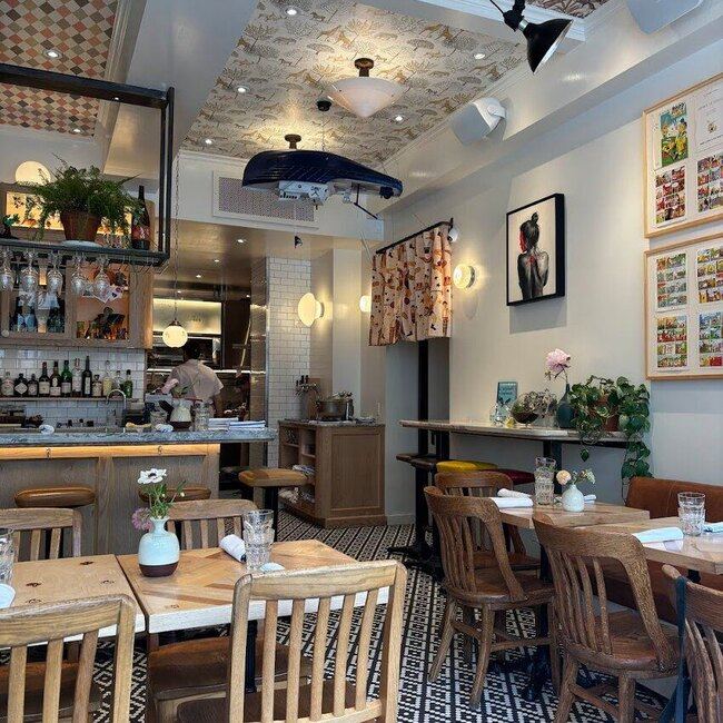 Juliette Plaza Restaurant