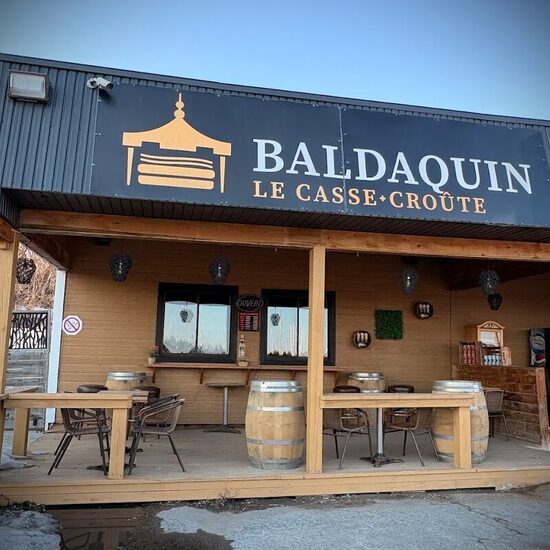 Le Baldaquin Casse-Croûte Restaurant
