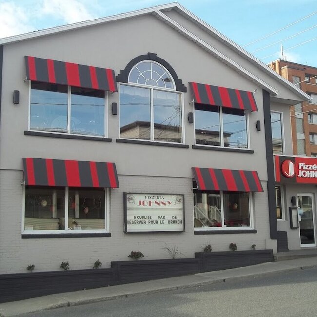 Johnny Resto - Restaurants Brunch pr&egrave;s de: J1X0J4