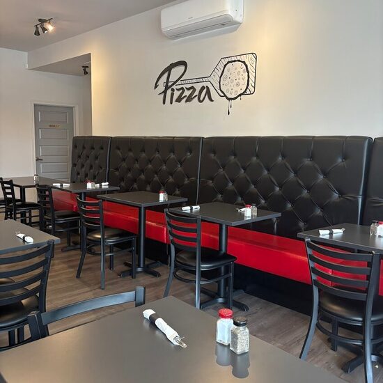 Casa Lori - Restaurants pr&egrave;s de: J1X2A9